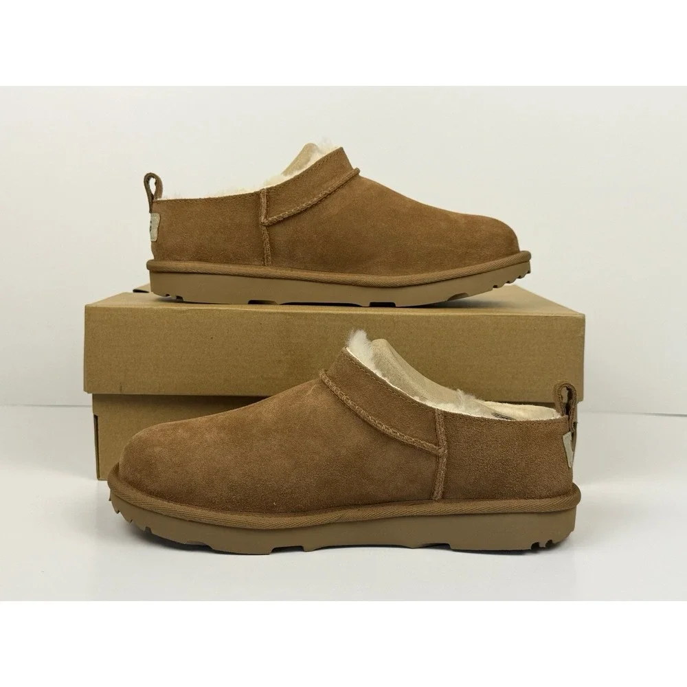 UGG Kids Classic Micro‎ Boots Size 2 Kids Chestnut K/1174410K Damage Box